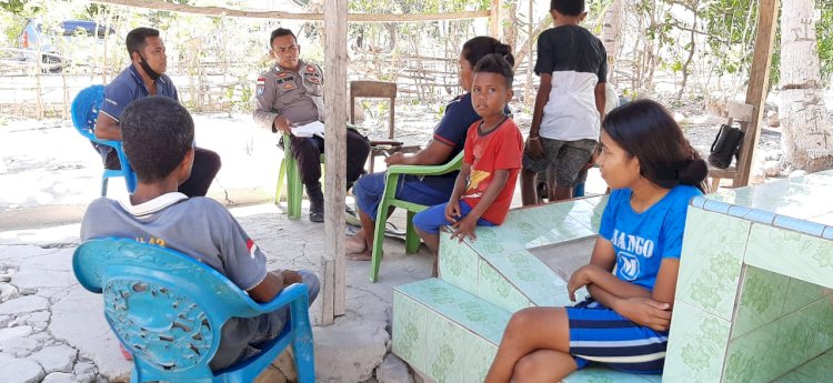 Sambangi Warga, Bhabinkamtibmas Ajak Jaga Sama-Sama Jaga Kamtibmas