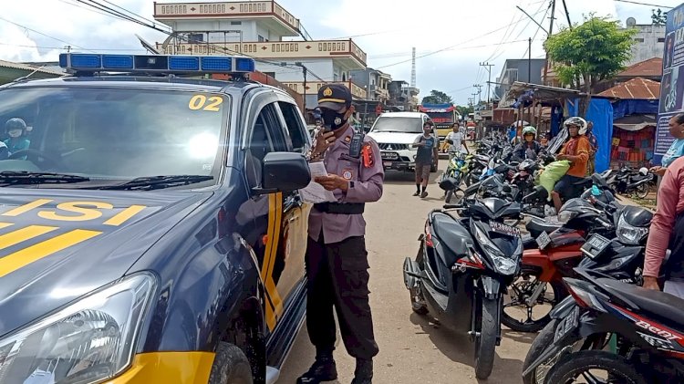 Ciptakan Situasi Aman Kondusif dan pencegahan Covid-19 Dalam pelaksanaan Natal 2020 dan tahun baru 2021, Kasat Binmas Polres TTS Sampaikan Maklumat Kapolri
