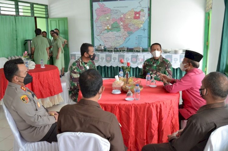 Kapolres TTS Hadiri Kunjungan Danrem 161 Wirasakti Kupang di Makodim 1621 TTS