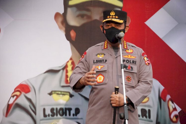 Tinjau Vaksinasi 1.300 Karyawan Tekstil, Kapolri Minta Tracing dan Testing Diperkuat