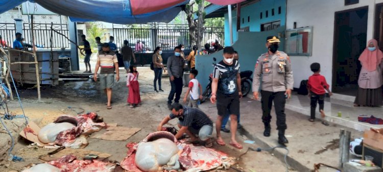 Monitoring Tempat Penyembelihan Hewan Kurban, Waka Polres TTS Imbau Tetap Patuhi Prokes