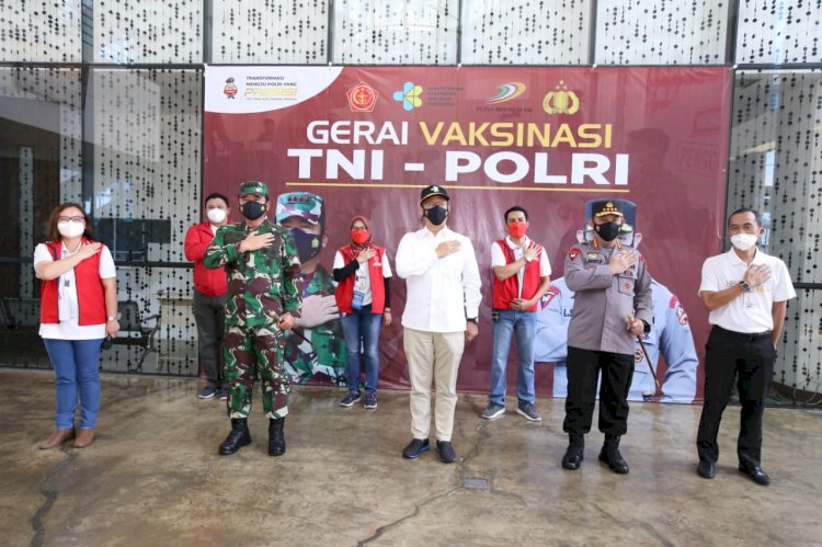 Kapolri Pastikan Vaksinasi untuk Buruh Bakal Dipercepat Hingga Akhir Agustus