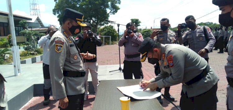 KA SPN Polda NTT Serahkan 49 Siswa Latja Ke Polres TTS