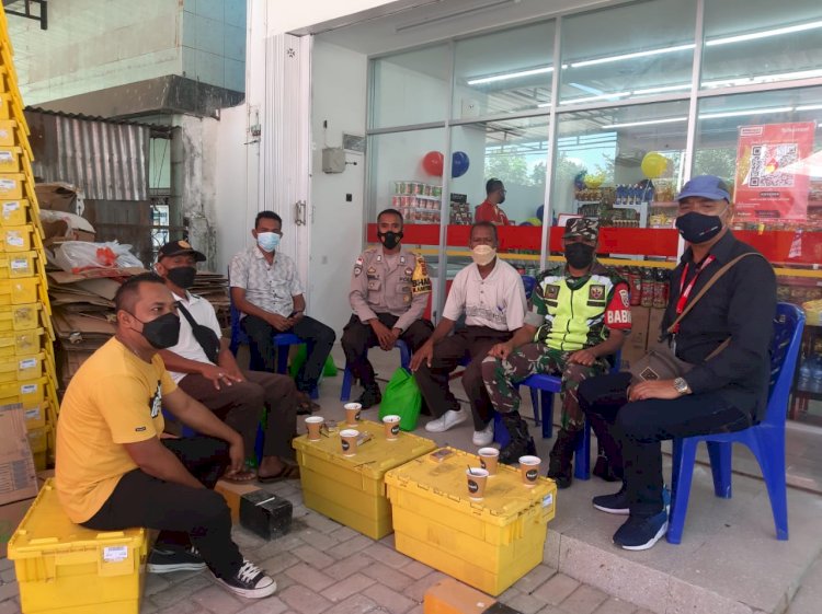 Sinergi, Bhabinkamtibmas dan Babinsa Patroli Sambang