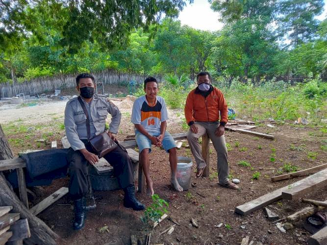 Disiplin Prokes, Personil Polsek Kualin Beri Imbauan Kepada Warga