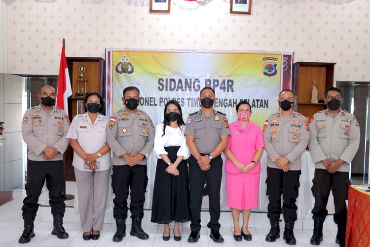 Jalani Sidang BP4R, Pasangan Sidang Baca dan Tanda Tangan Pakta Integritas