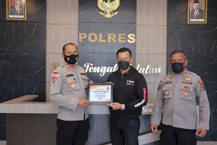 Partisipasi Dalam Kegiatan Komunitas Bigbos Soe, Polres TTS Dapat Penghargaan