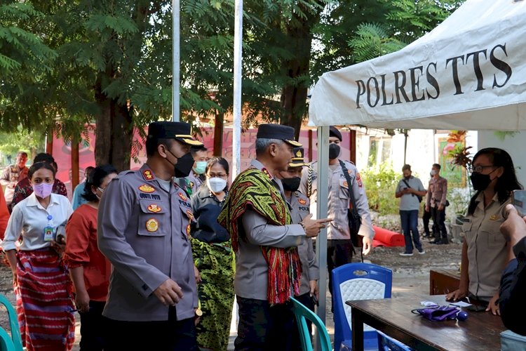 Kegiatan Bakti Kesehatan Serentak di Amanuban Selatan Kabupaten TTS Dalam rangka Hari Bhayangkara Ke-76, Dihadiri dan Dipantau langsung Oleh Kapolda NTT