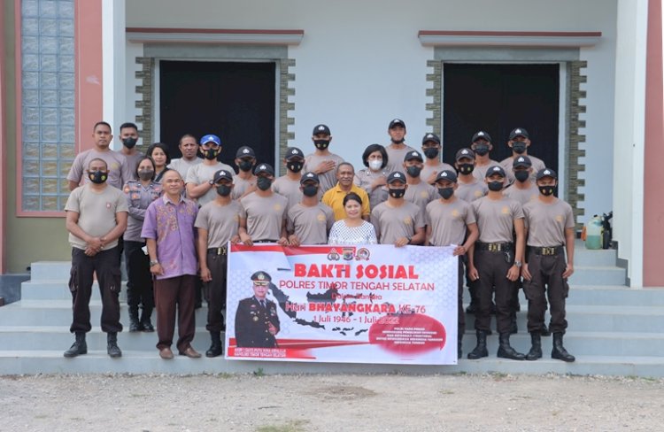 Jelang Hari Bhayangkara Ke 76 tahun 2022, Personil Polres TTS Dikerahkan Melaksanakan Bhakti Sosial di Tempat Ibadah
