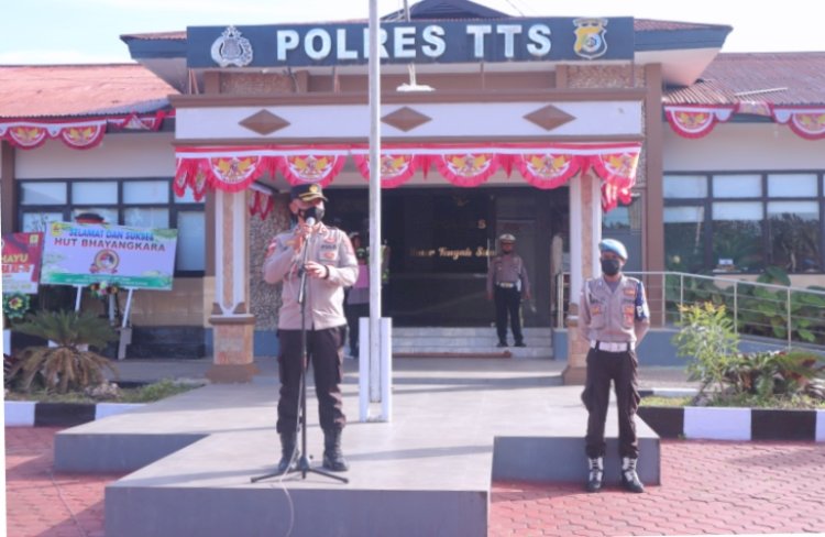 Apel Jam Pimpinan, Waka Polres TTS: Berikan Pelayanan Polri Kepada Masyarakat Semaksimal Mungkin