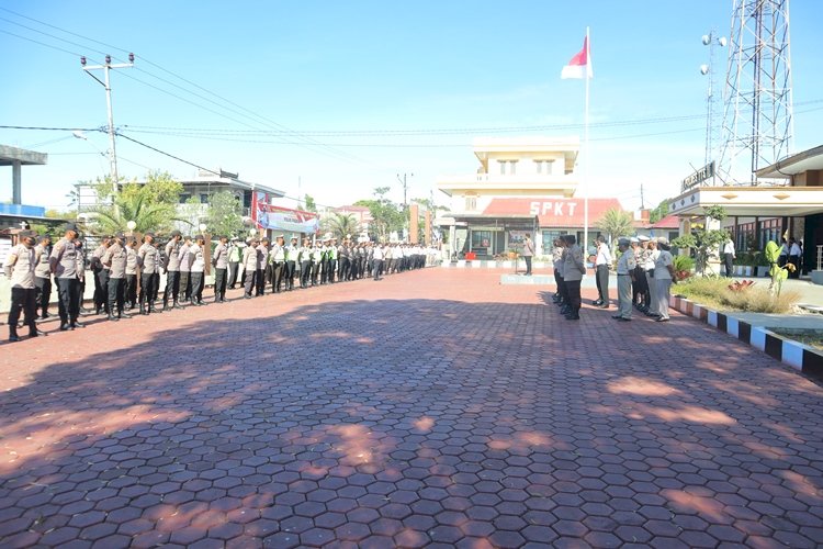 Jam Pimpinan, Kapolres TTS: Dalam Tugas Sesuaikan Dengan Aturan yang Berlaku
