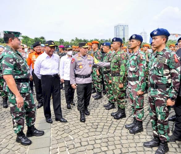 Apel Gelar Pasukan, Kapolri Pastikan Seluruh Pihak Siap Amankan Nataru 