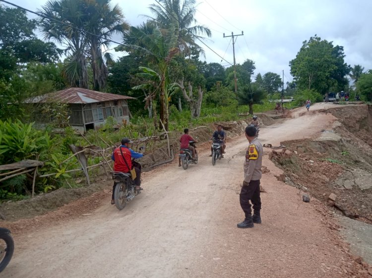 Cegah Terjadi Korban Akibat Bencana Alam, Rutin Bhabinkamtibmas Beri Imbauan