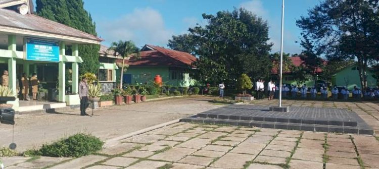 Hadir Di Tengah Pelajar SMA, Kasat Binmas Beri Motivasi