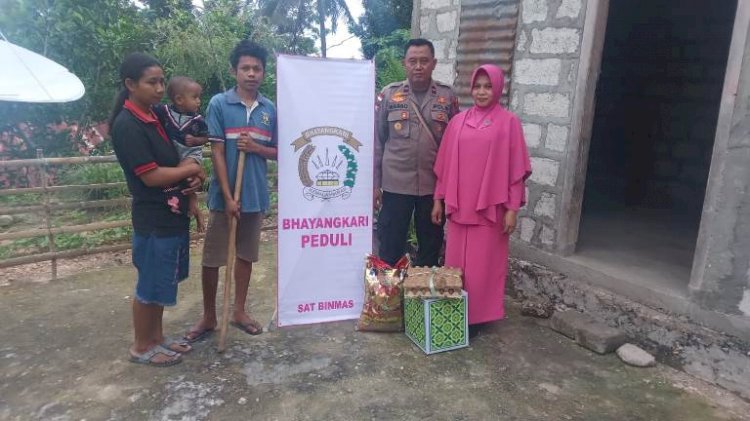Peduli Stanting, Polres TTS Salurkan Bansos