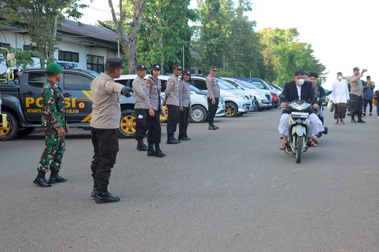 Beri rasa Aman, Personil Polres TTS Dikerahkan Pengaman Sholad Idul Fitri