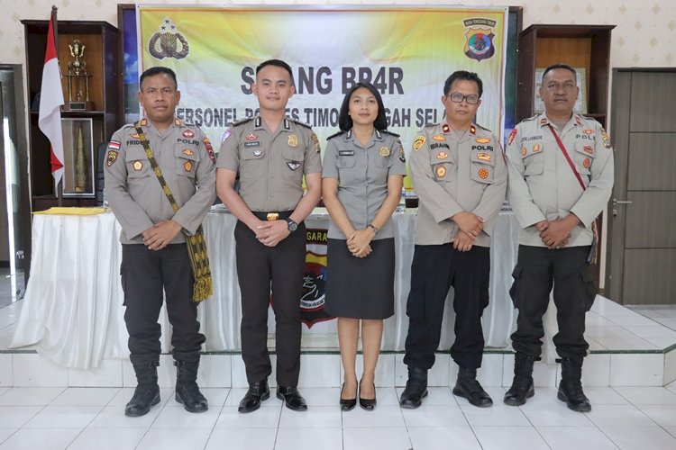 Sepasang Anggota Polki Polres TTS dengan Polwan Polres TTS Jalani Sidang BP4R