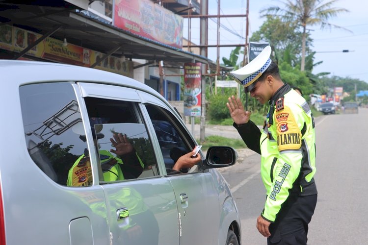 Teguran  Simpatik dan Humanis, Polres TTS Terapkan dalam Operasi Keselamatan Turangga -2024