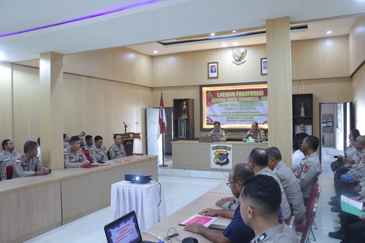Bekali Personil Saat Operasi Semana Santa, POlres TTS Dahului dengan Lat Pra Ops