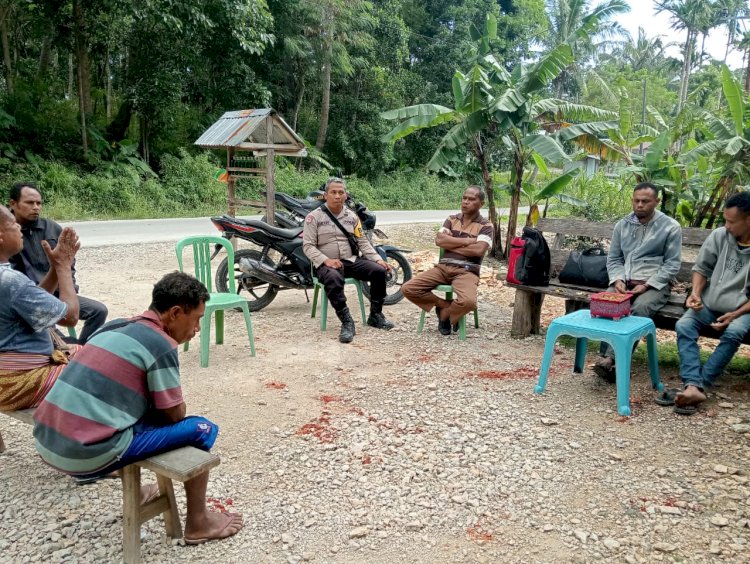 Kamtibmas tetap Kondusif, Bhabinkamtibmas Silaturahmi dengan Warga