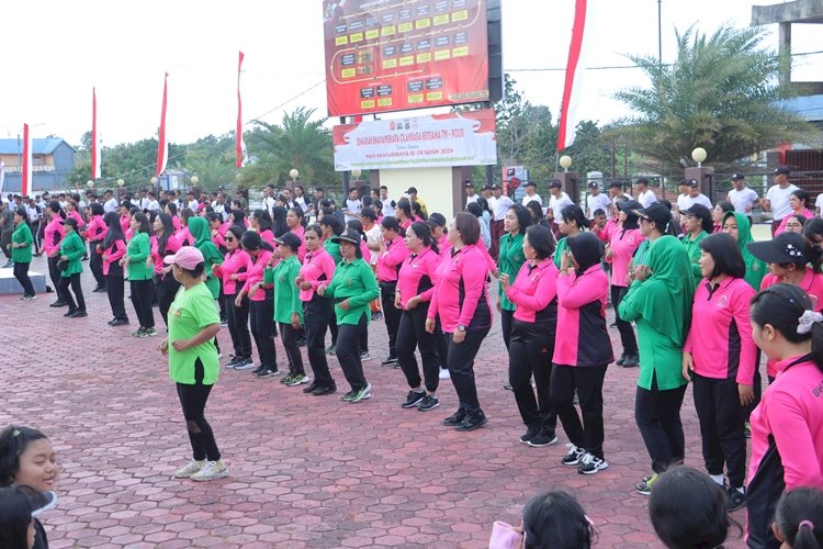 Semarak Olah Raga Bersama TNI / Polri, Polres TTS Sambut Hari Bhayangkara Ke-78 Tahun 2024