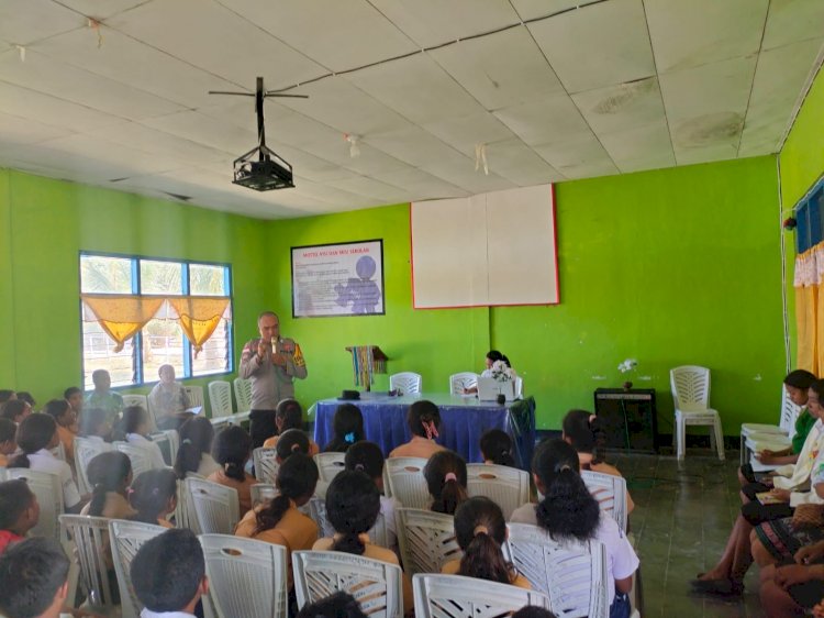 Pentingnya Pencegahan Kenakalan Remaja Dan Bullying, Bhabinkamtibmas Polres TTS Laksanakan Penyuluhan
