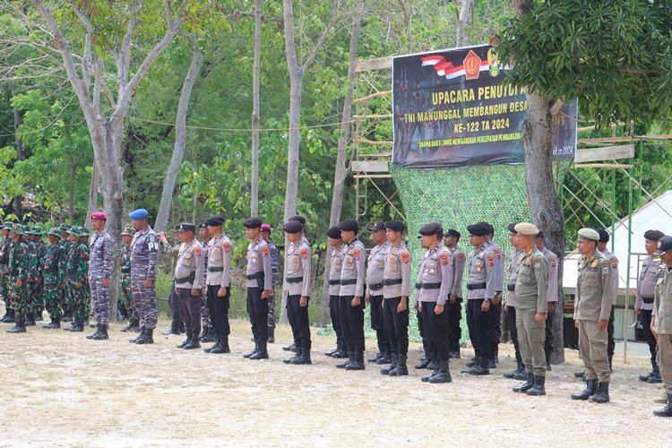 Sinergitas TNI-Polri, Polres TTS Hadiri Upacara penutupan TMMD Ke-122 Tahun 2024