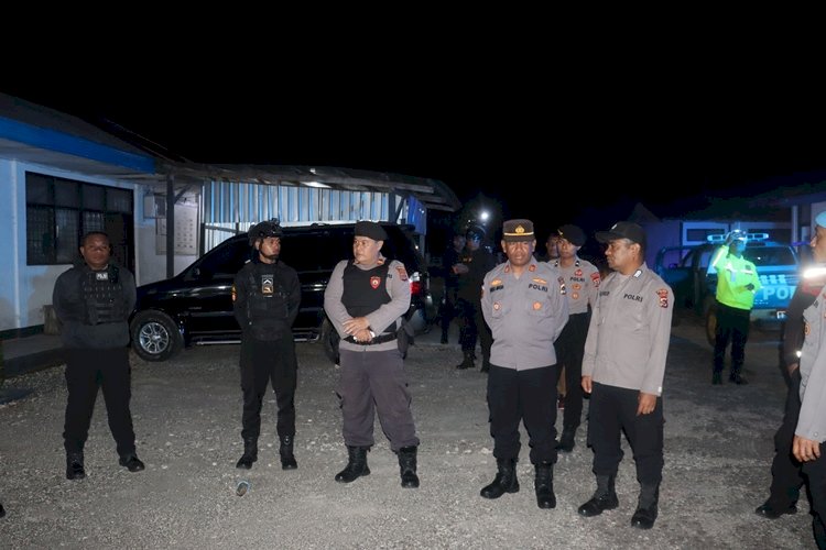 Wujudkan Kamtibmas Agar tetap Aman Kondusif Jelang Putusan MK Terkait PHP Kada Bupati TTS, Polres TTS Melaksanakan Patroli
