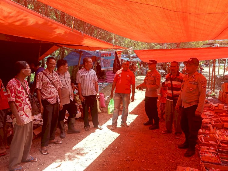 Secara Estafet Polsek Jajaran Polres TTS Terus Lakukan Patroli Rutin Razia PSM Di Pasar Mingguan