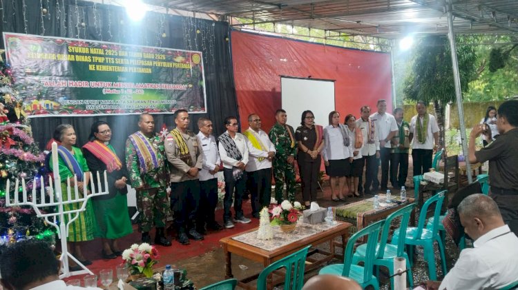 Kasat Binmas Wakili Kapolres TTS Hadiri Natal Bersama Dinas Pertanian Kab.TTS, Perkuat Kerja Sama