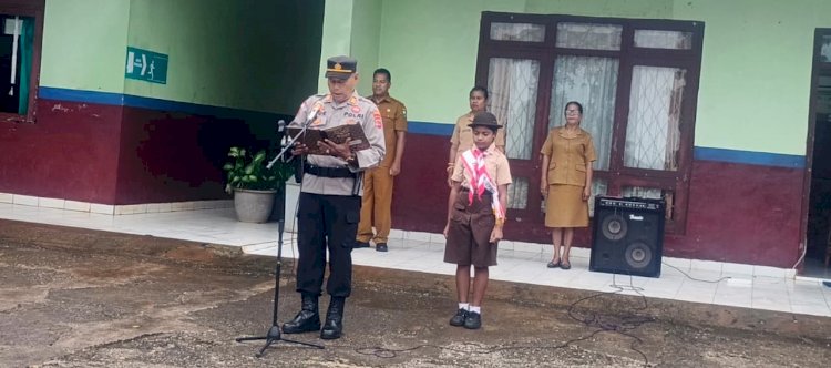 Pimpin upacara bendera, Kasiwas Polres TTS Imbau Bijak Dalam Bermedia Sosial