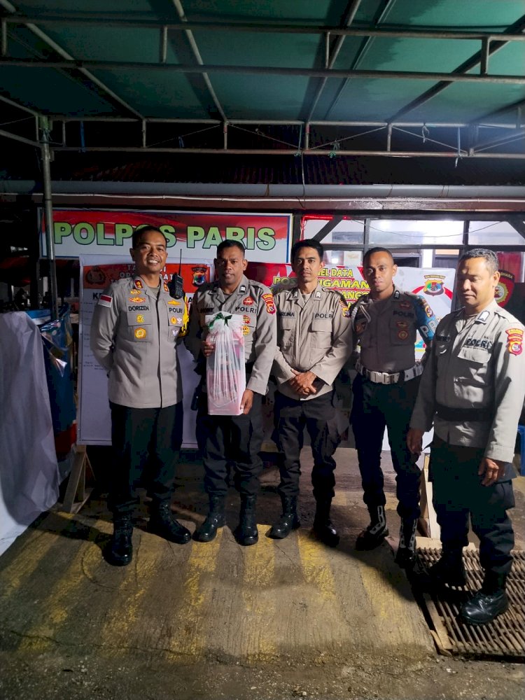 Wujud Perhatian Pimpinan, Kapolres TTS Sambangi Pos-Pos Operasi Ketupat  Turangga-2026 dan Bagikan Bingkisan