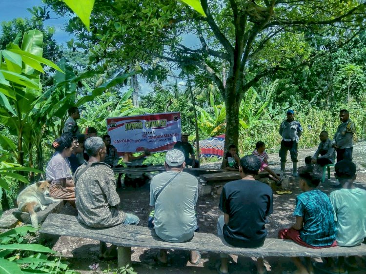 Bangun Komunikasi dengan Warga Saenam, Polsek Amanatun Selatan Laksanakan Jumat Curhat untuk Serap Aspirasi Kamtibmas