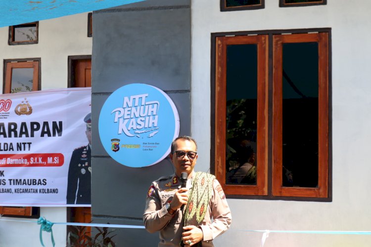 Sentuhan Kasih Polri, Kapolres TTS Serahkan Bantuan Rumah Harapan Kapolda NTT untuk Warga Kolbano