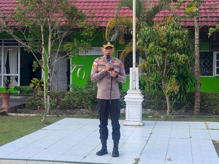 Bangkitkan Semangat Pelajar, Kapolres TTS Jadi Motivator di SMK Negeri 2 Soe