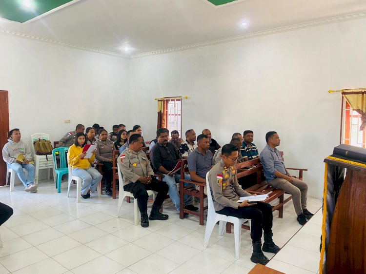 LAKSANAKAN PERINTAH KAPOLDA, WUJUD SOLIDARITAS DAN TOLERANSI, KAPOLRES BERSAMA PERSONEL POLRES TTS GELAR DOA BERSAMA DI GEREJA, MASJID, DAN PURA UNTUK KORBAN GEMPA FLORES