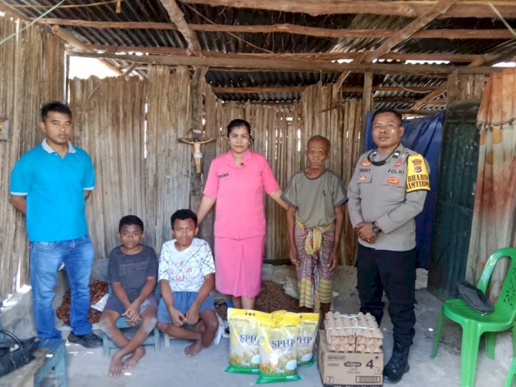 Peduli Warga Kurang Mampu, Kapolsek Batu Putih Salurkan Bantuan kepada Keluarga Markus Tuke