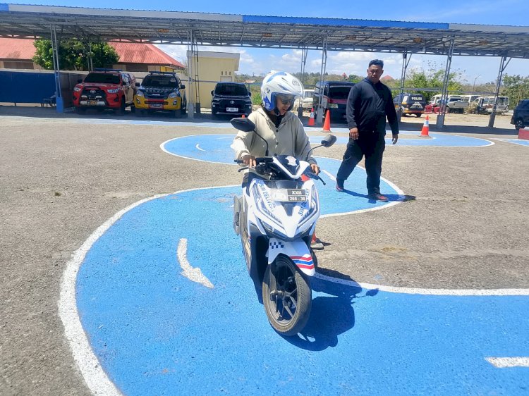 Biar Ujian Tak Lagi Menakutkan! Sat Lantas Polres TTS Gelar Bimbel SIM Gratis Setiap Hari Sabtu