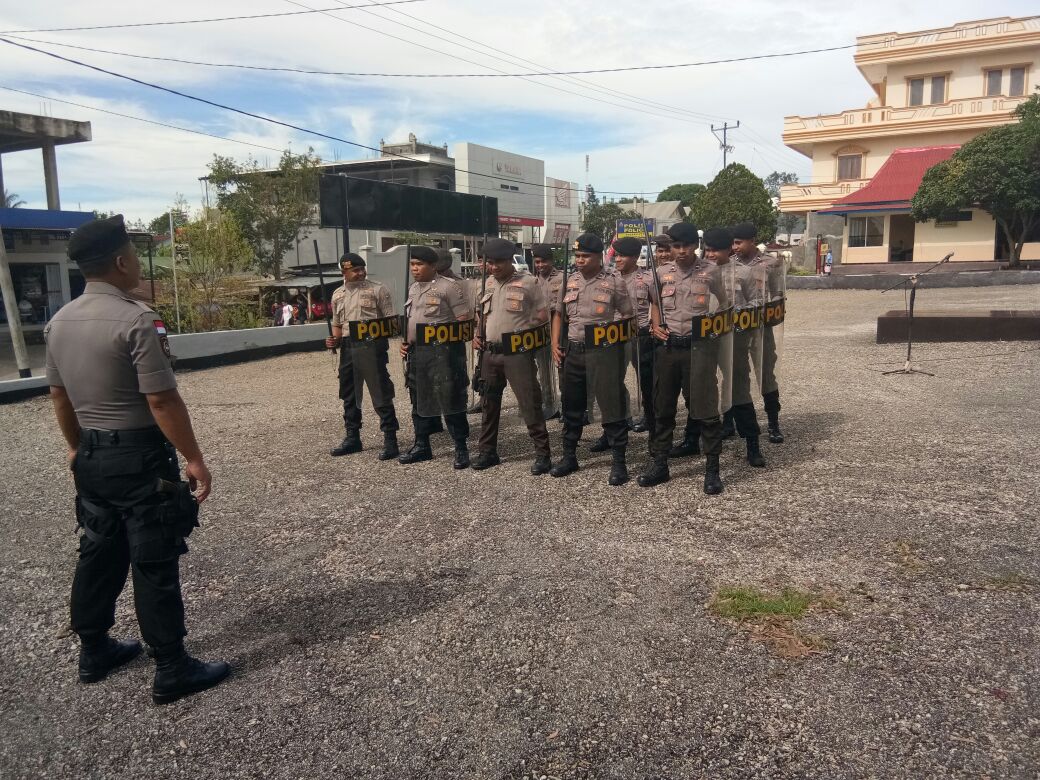 Hadapi Pilkada Serentak , Sat Sabhara Polres TTS Gelar Latihan Dalmas