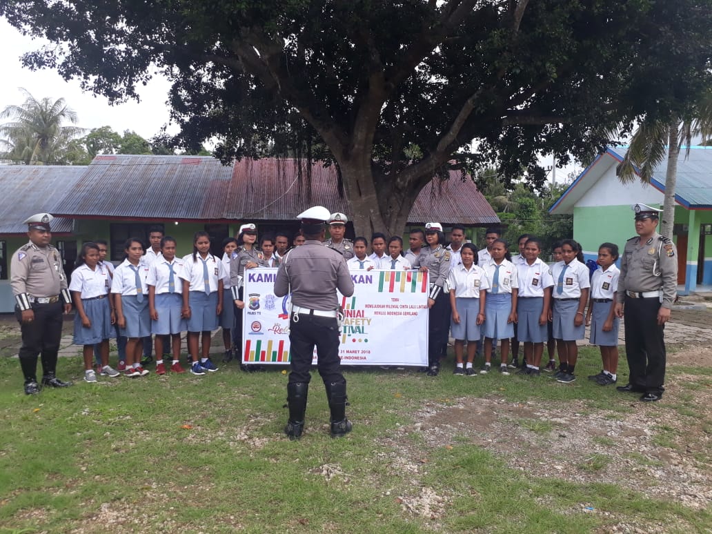 Wujudkan Generasi Millenial Cinta Lantas Menuju Indonesia Gemilang, Sat lantas Polres TTS Sosialisasi MRSF