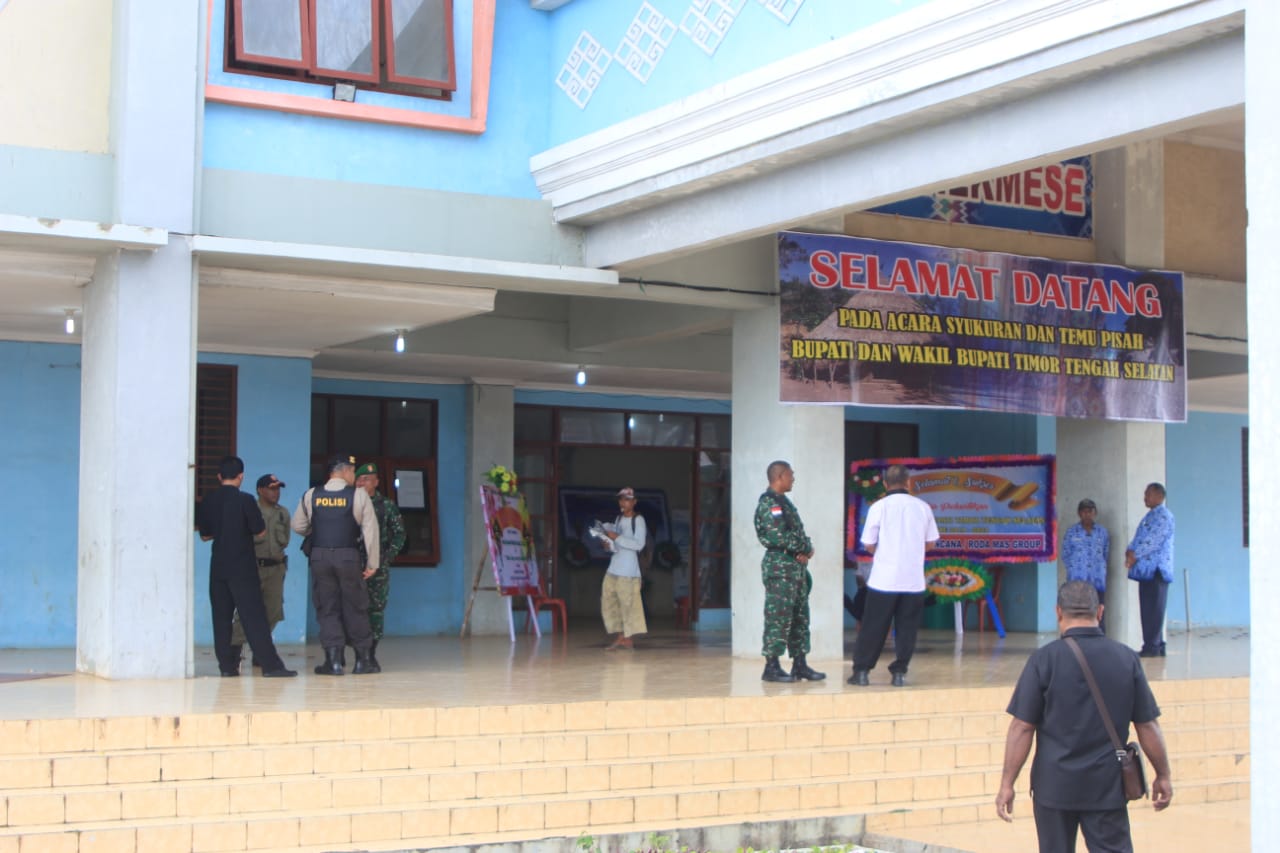 Acara Temu Pisah Bupati dan Wakil Bupati TTS, Polres TTS Melaksanakan Pengamanan