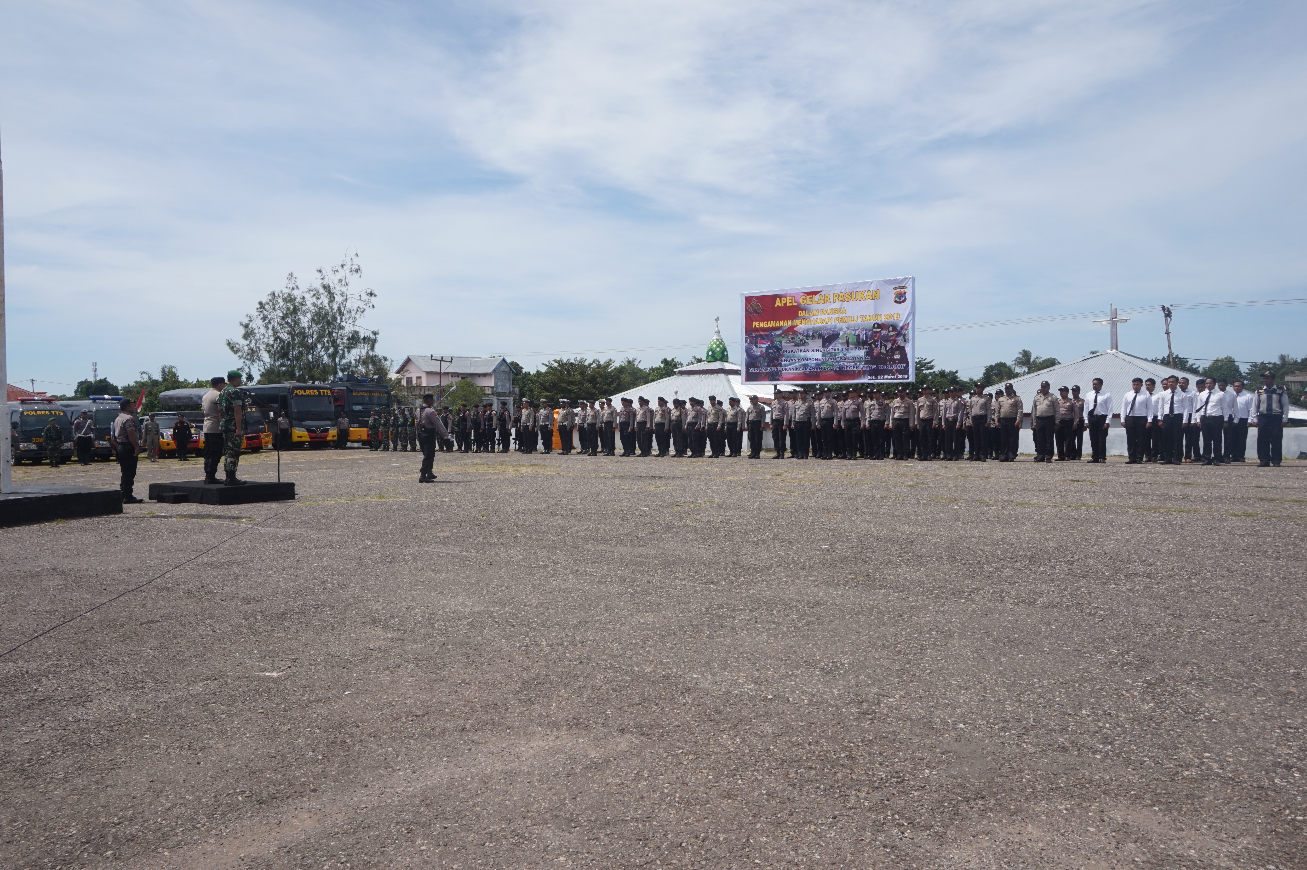 Siap Mengamankan  Pemilu 2019, Polres TTS Melaksanakan Apel Gelar Pasukan