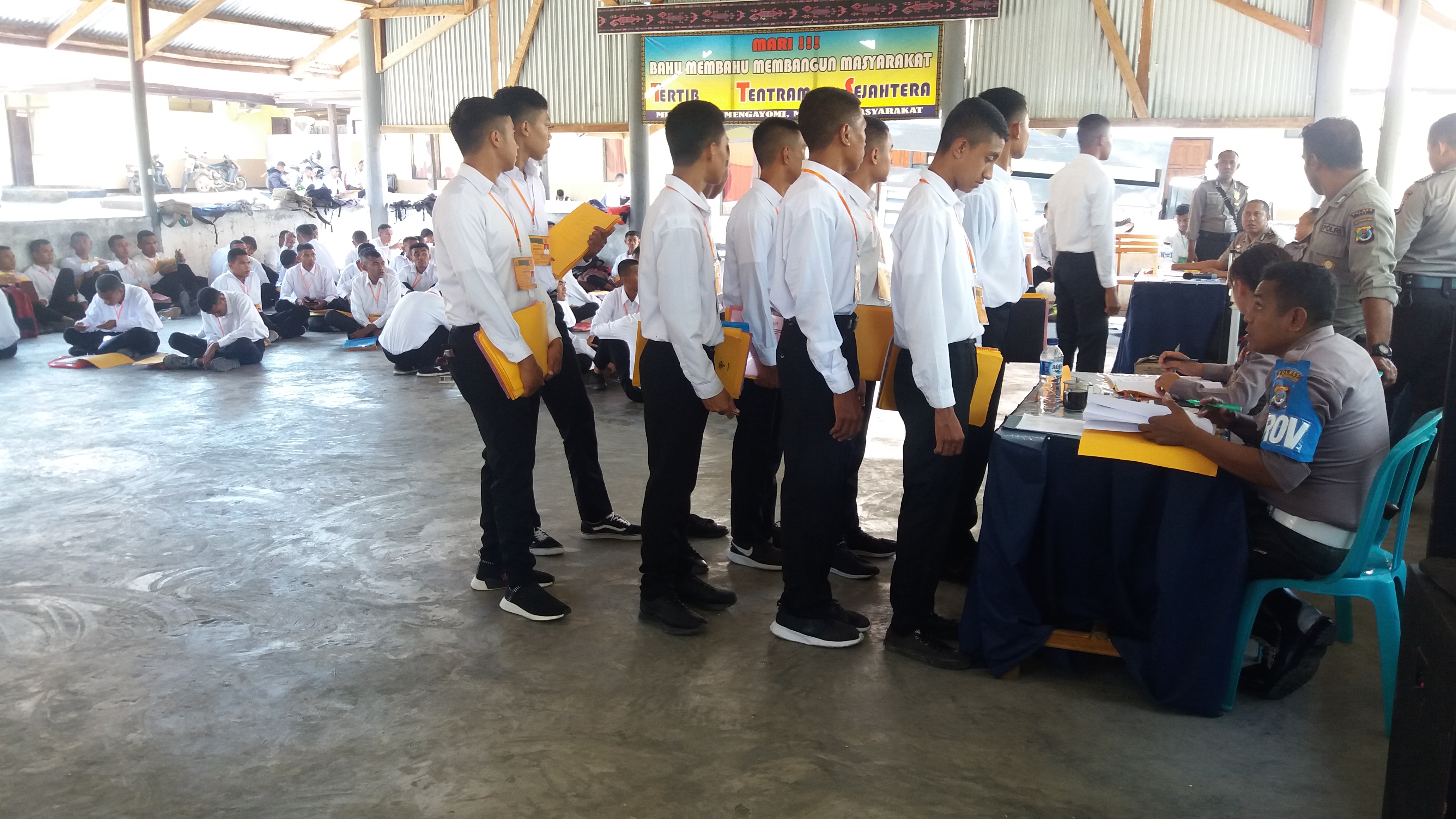 Polres TTS pemeriksaan Terakhir Administrasi Peserta Seleksi Anggota Polri