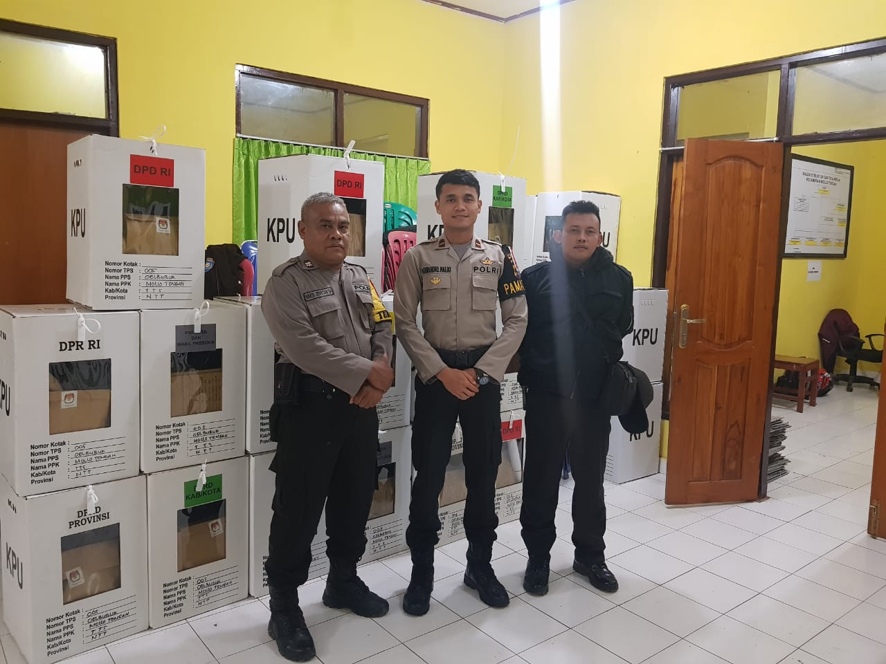 Kenyamanan Kota Suara Pasca pemilu 2019, Personil Polres TTS Pam Melekat