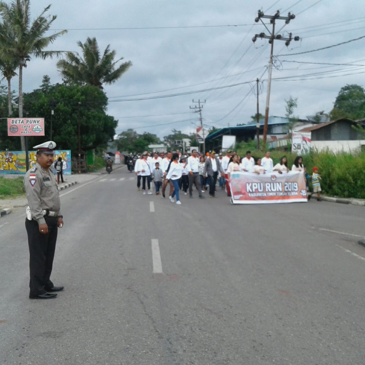 Kegiatan KPU RUN 2019 Sadar Pemilu , Polres TTS Melaksanakan Pengamanan