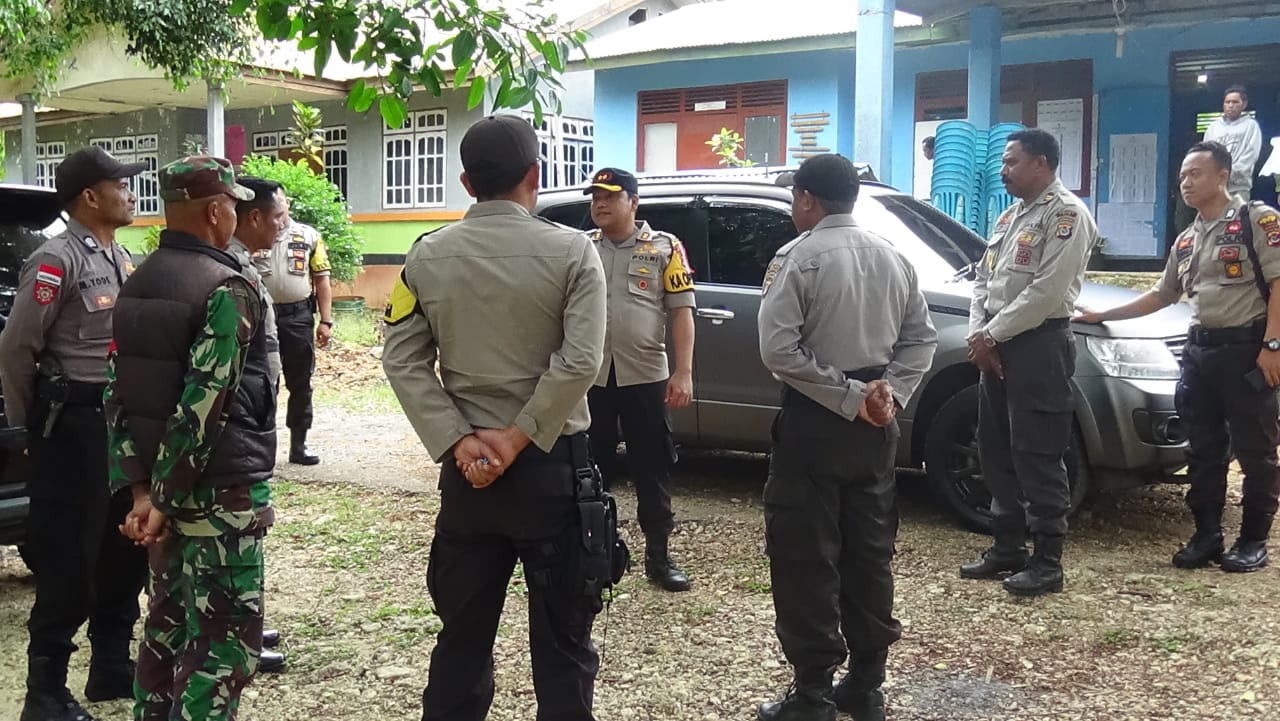 Pleno Tingkat PPK, Kapolres TTS Cek Personil Pengamanan