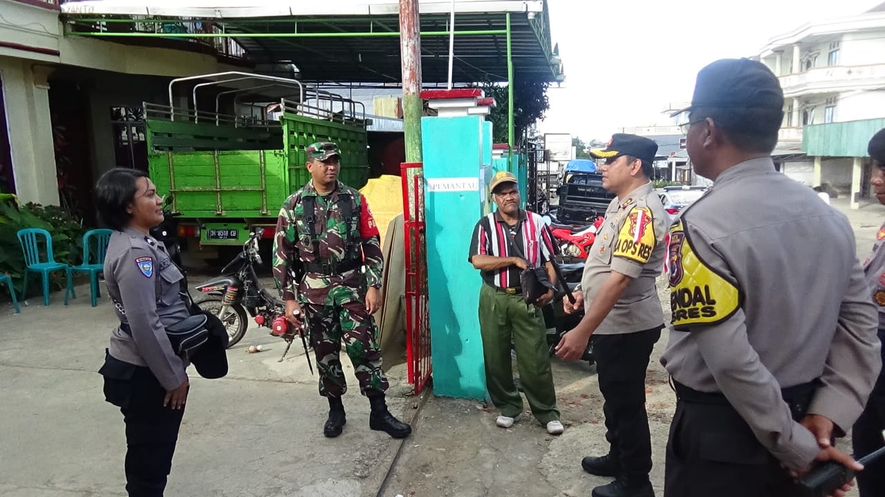 Langsung Turun Lapangan, Kapolres TTS dan Dandim 1621 TTS Pantau Keamanan di TPS