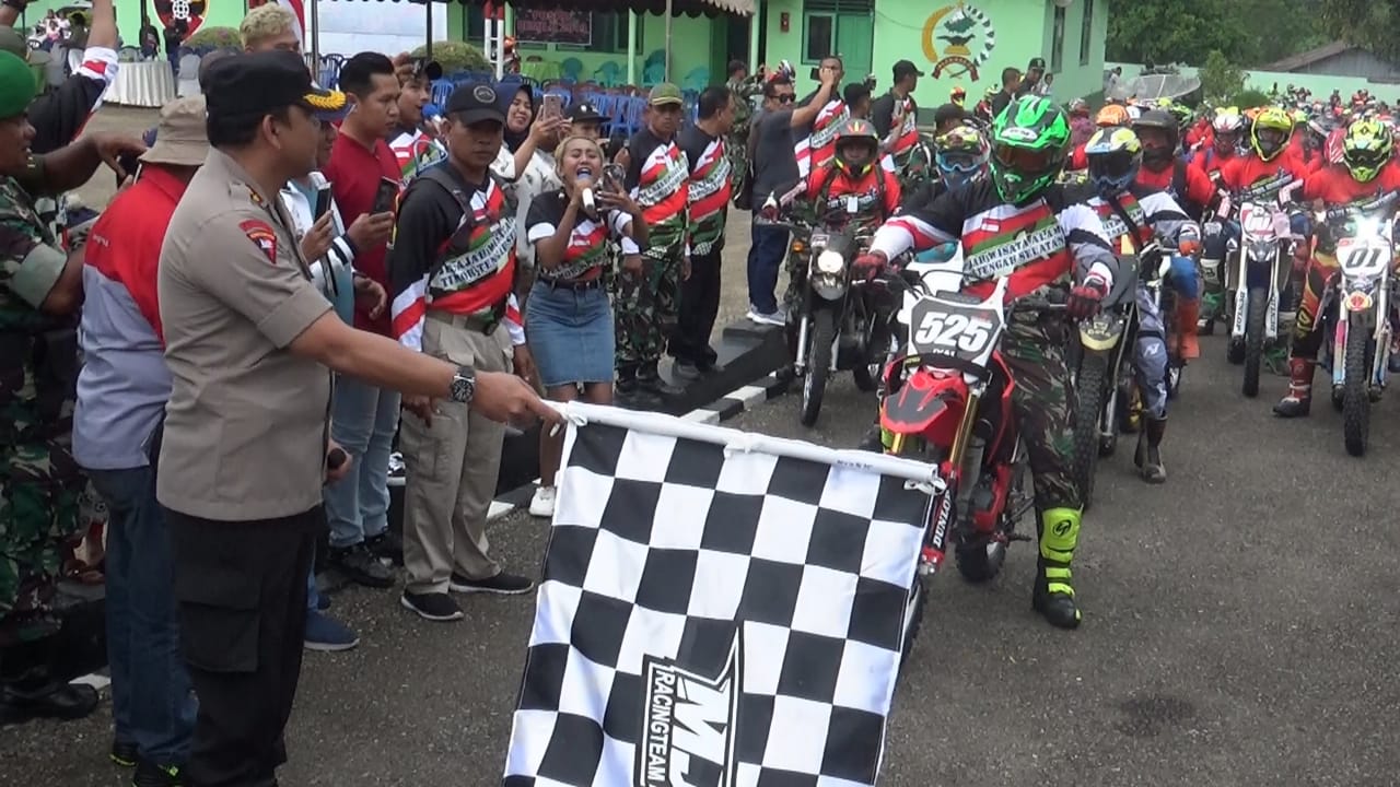 Kapolres TTS Melapas Peserta One Day Trail Adventure Kodim 1621 TTS
