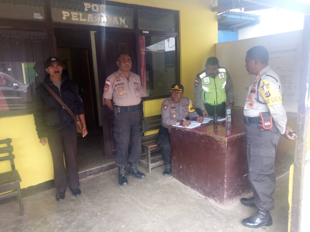 Pengecekan Pos Pam Oleh Waka Polres TTS