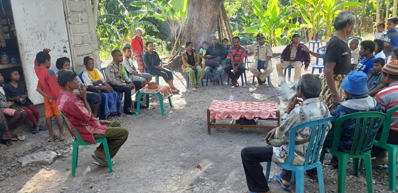 Dengan Cara Problem Solving, Bhabinkamtibmas Mediasi Selesaikan Masalah Warga
